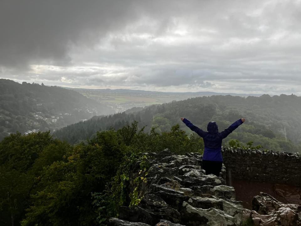 shellmorgan10's tweet photo. Amazing walk yesterday along the river Wye. https://t.co/LSwBGXjyoY