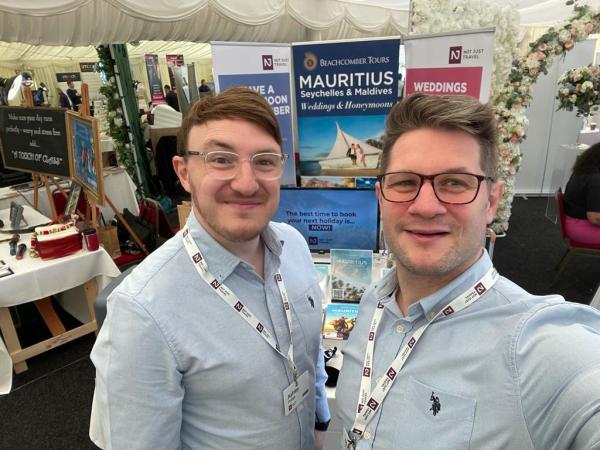 Couple launch travel agency in 2022 and sell over £1 million-worth of holidays this year - despite travelling abroad 14 times <a href="/NJTFranchise/">The Travel Franchise</a> 
➡️
franchisedirect.co.uk/successstories…