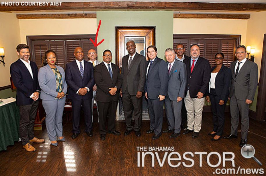 ParrotCapital's tweet photo. #EFGInternational #EFGBank managed to get Fabrizio Tuletta wiggled into a #AIBT director role.
Fabrizio seems to be the shy type and likes to hide behind people in pictures. I've highlighted him with a red arrow below. https://t.co/Q18hvhWcqY