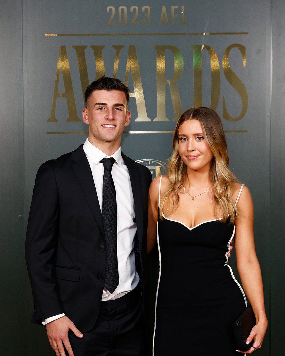 Nick and Arlette looking their finest before tonight's #AFLAwards 👔👗