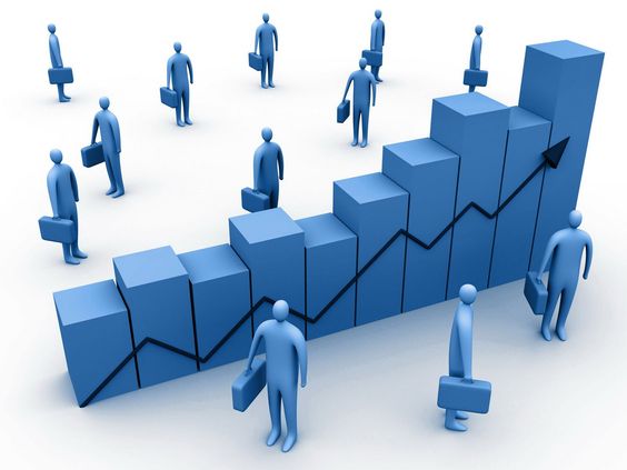 🧵1/11
Upcoming Economic Milestones: In-Depth Forecast on Q2 2023 US #GDP & August #NFP Data — Understand the Factors in Play 💡#EconomicIndicators #ExpertAnalysis :