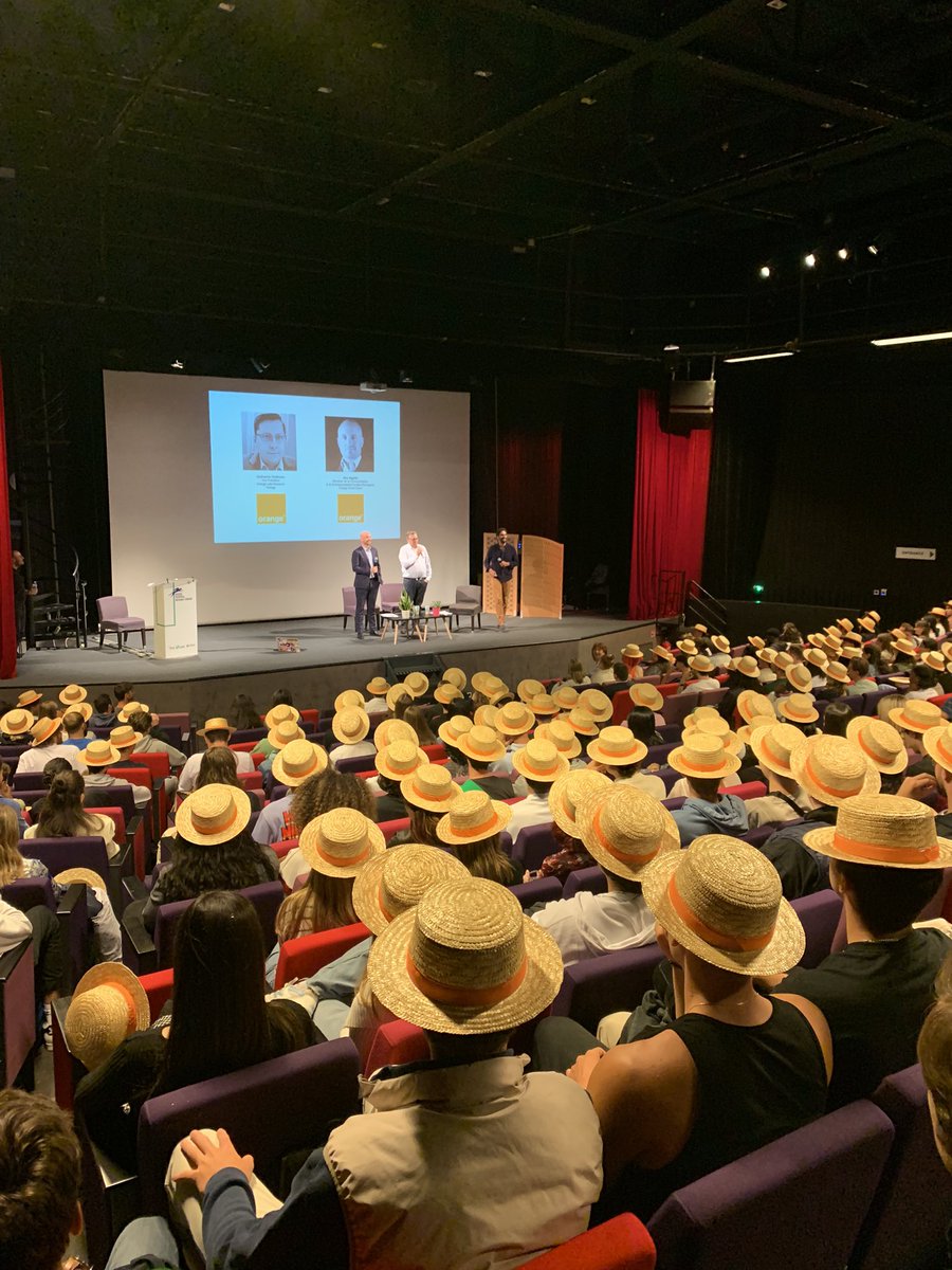 RennesSB's tweet image. Bienvenue à notre nouvelle promo P34 ! Bon courage pour ce nouveau #DesignSprint de #rentrée notre partenaire @Orange_France.