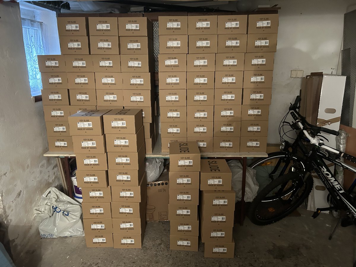 Easy 250 pairs :) 
<a href="/NATAIOBOT/">NATBOT</a>
<a href="/CookerzyPL/">Cookerzy</a>
<a href="/Lemon_Proxies/">LemonProxies</a>
<a href="/dragonproxies_/">Dragon Proxies</a> 
<a href="/KodaiAIO/">Kodai</a>