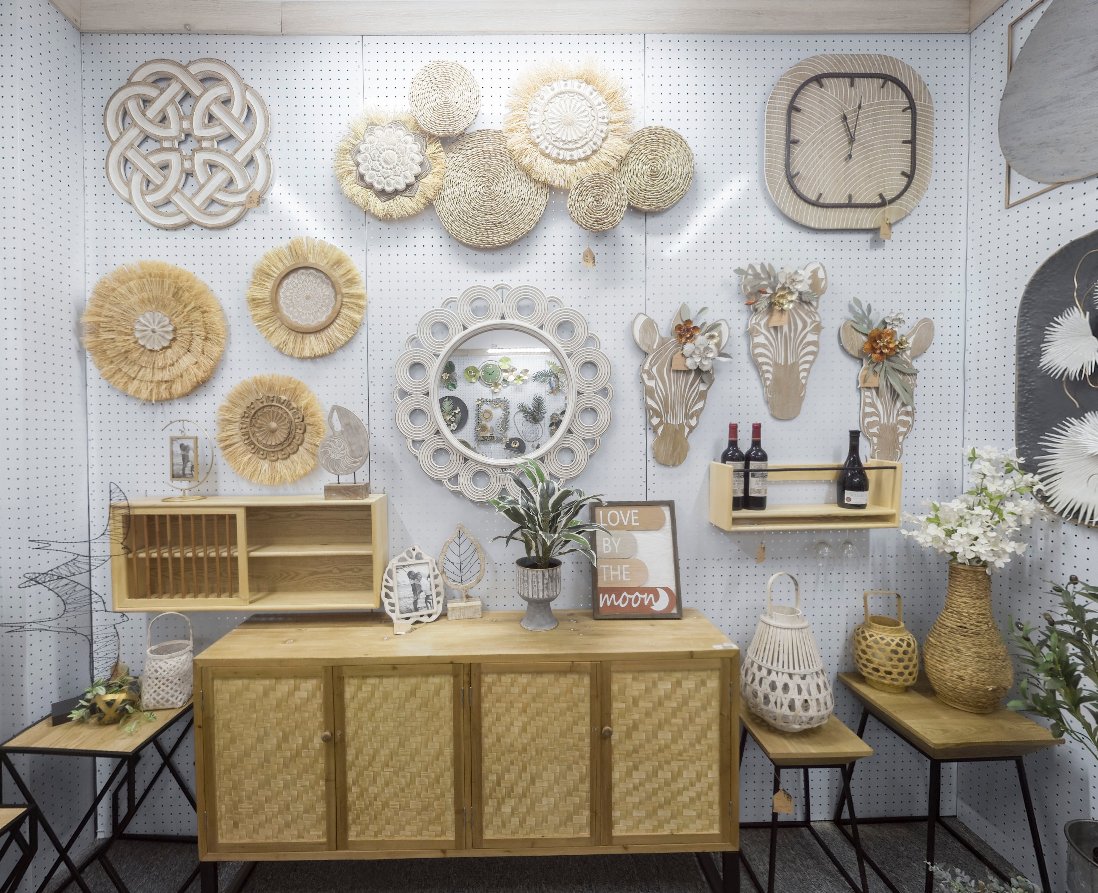 With autumn on its way🍁🍁🍁, why not infuse some warmth into your home with boho decor?

Visit more by registering via the bio link.

#bohodecor #wallaccents #walldecor #rattanfurniture #wholesale #homedecor #onlineshopping #falldecor #market #tradeshow #tradefair #b2b #b2bevent