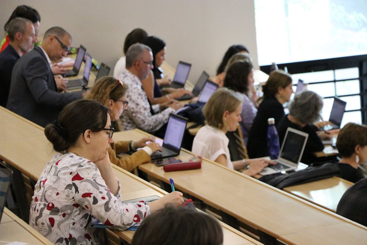 Enjeu de réduction des inégalités et d'élévation du niveau de tous les élèves, l'éducation prioritaire fait l'objet d'un suivi renforcé dans l'<a href="/AcCreteil/">Académie de Créteil</a>. La rectrice Julie Benetti a échangé ce matin avec les professeurs et les CPE nouvellement affectés en REP et REP+.