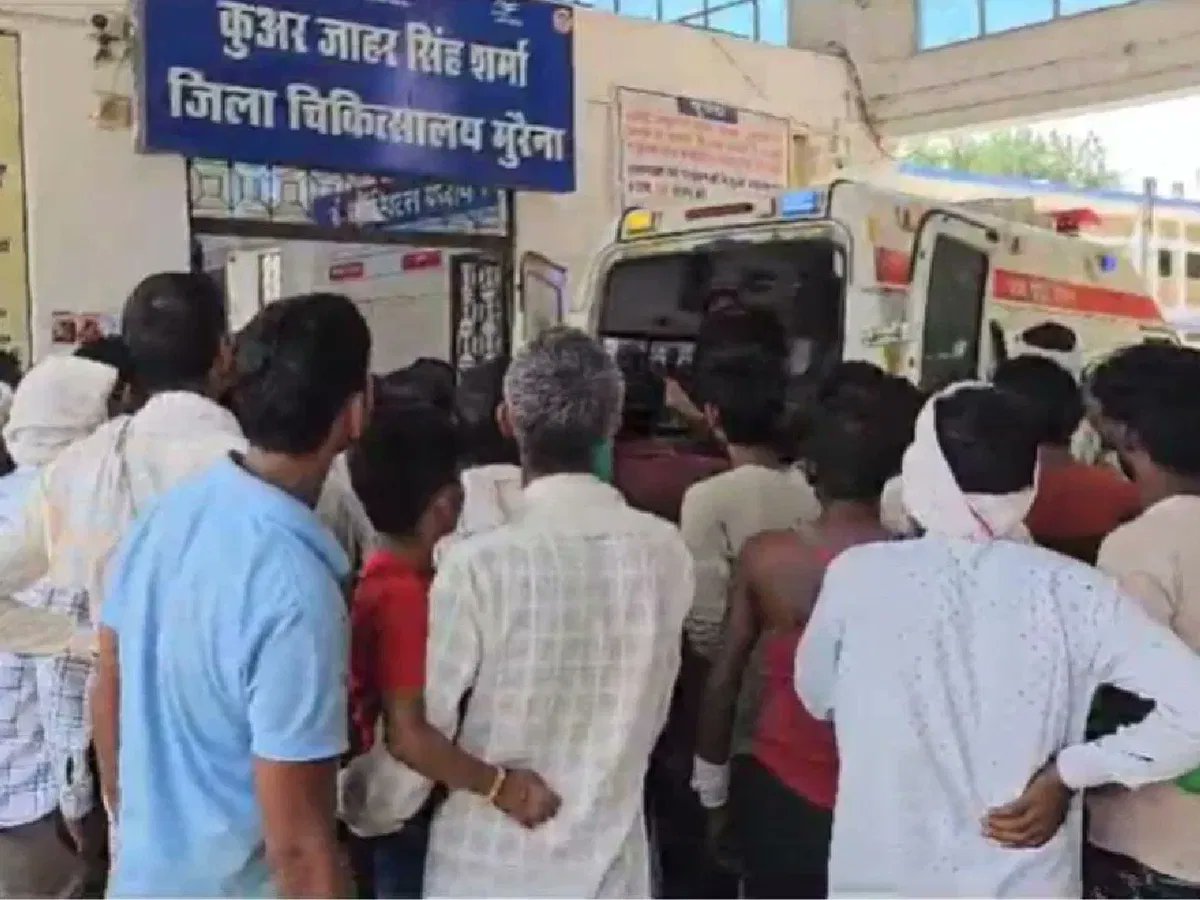 #MadhyaPradesh: Five labourers killed in gas leak at food factory in #Morena

Read: news9live.com/india/madhya-p…

#GasLeak #MP #foodfactory