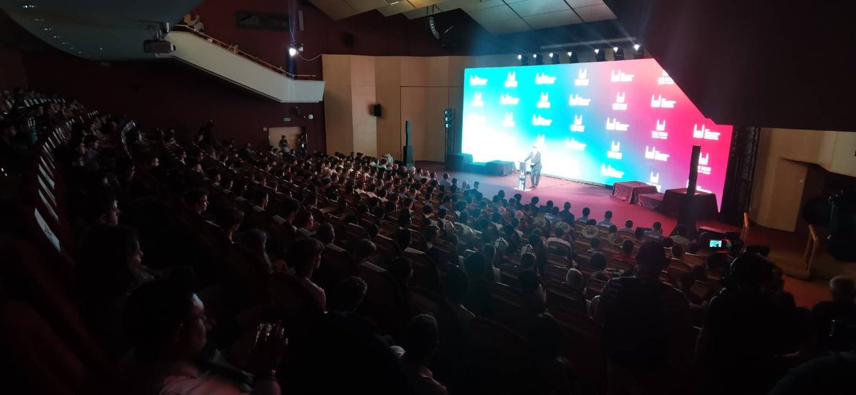 GergelyFabian1's tweet image. #ioi2023 the biggest student competition in #it just started! 90 countries 360 students🚀 this year host is #Hungary in Szeged! Proud to welcome the students and their teachers