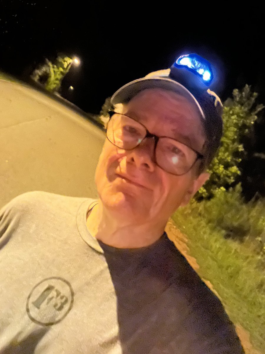 4 mile run in the park under a beautiful moon at <a href="/f3struggle/">@F3Struggle</a> 

<a href="/F3LakeMurray/">F3 Lake Murray</a>