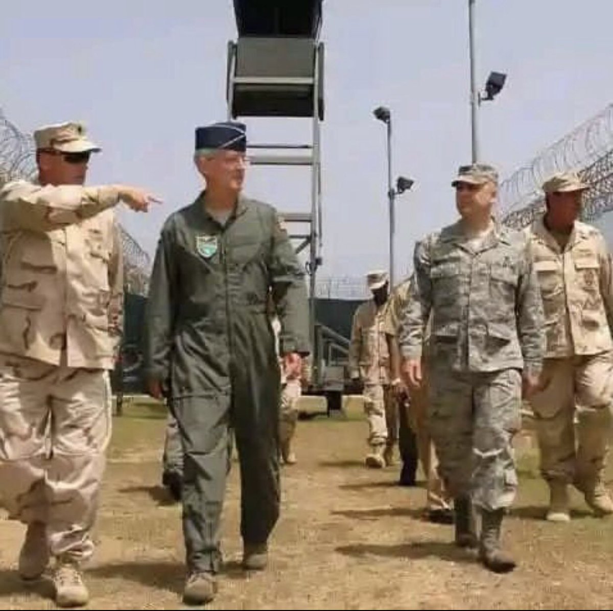 Mark Robert (@emusk79192) on Twitter photo 