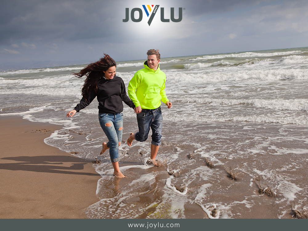 En Joylu Sport, encontramos inspiración en cada paso que das. 🏖️🌟 Conecta tu energía con nuestra ropa para disfrutar de momentos inolvidables. 

📍 𝐉𝐎𝐘𝐋𝐔 𝐒𝐏𝐎𝐑𝐓
C/ Imprenta de la Alborada, Pol. Ind. Quemadas. Córdoba

☎️ 957 32 45 42