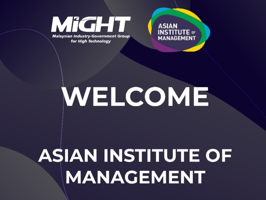 Rushdi_Rahim's tweet photo. Conversations with delegates from Local Government of Makati City via a program organized by Asian Institute of Management to increase the participants’ knowledge &amp; competencies on futures thinking. 
@mightmalaysia working together for #BetterFutures. https://t.co/TAgiSG74by