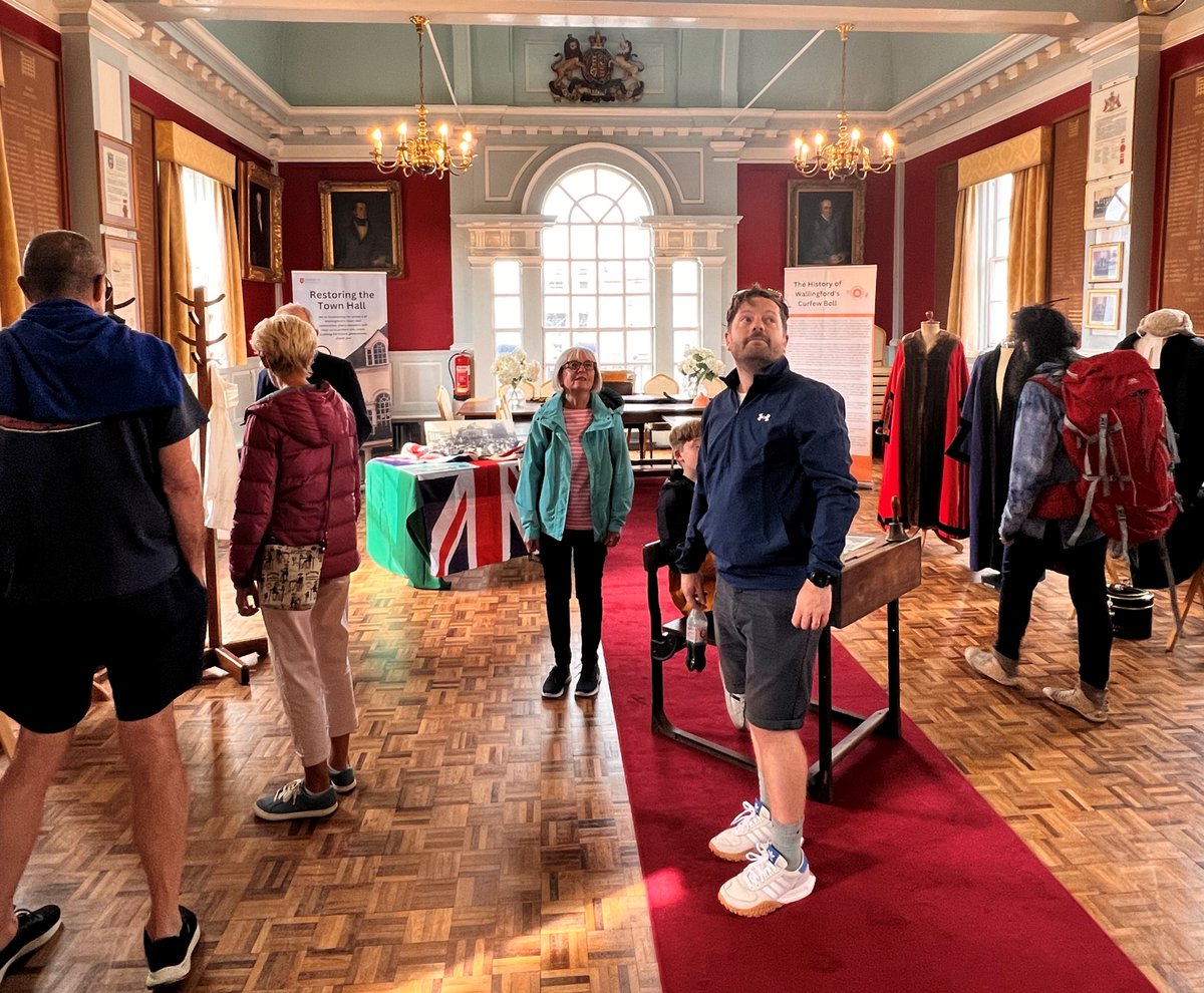 We're looking for volunteer Heritage Ambassadors to engage the public in our new pop up exhibition.

Interested in being involved? Come along to our open morning this Friday from 10am - 12pm in the Town Hall.

bit.ly/3EiY4MI

#volunteer #heritage #exhibition