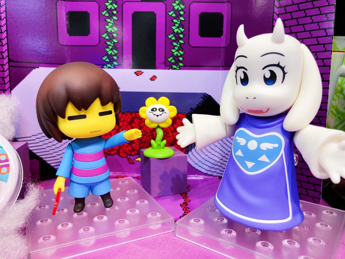 ねんどろいど UNDERTALE トリエル ねんどろいど アンダーテール