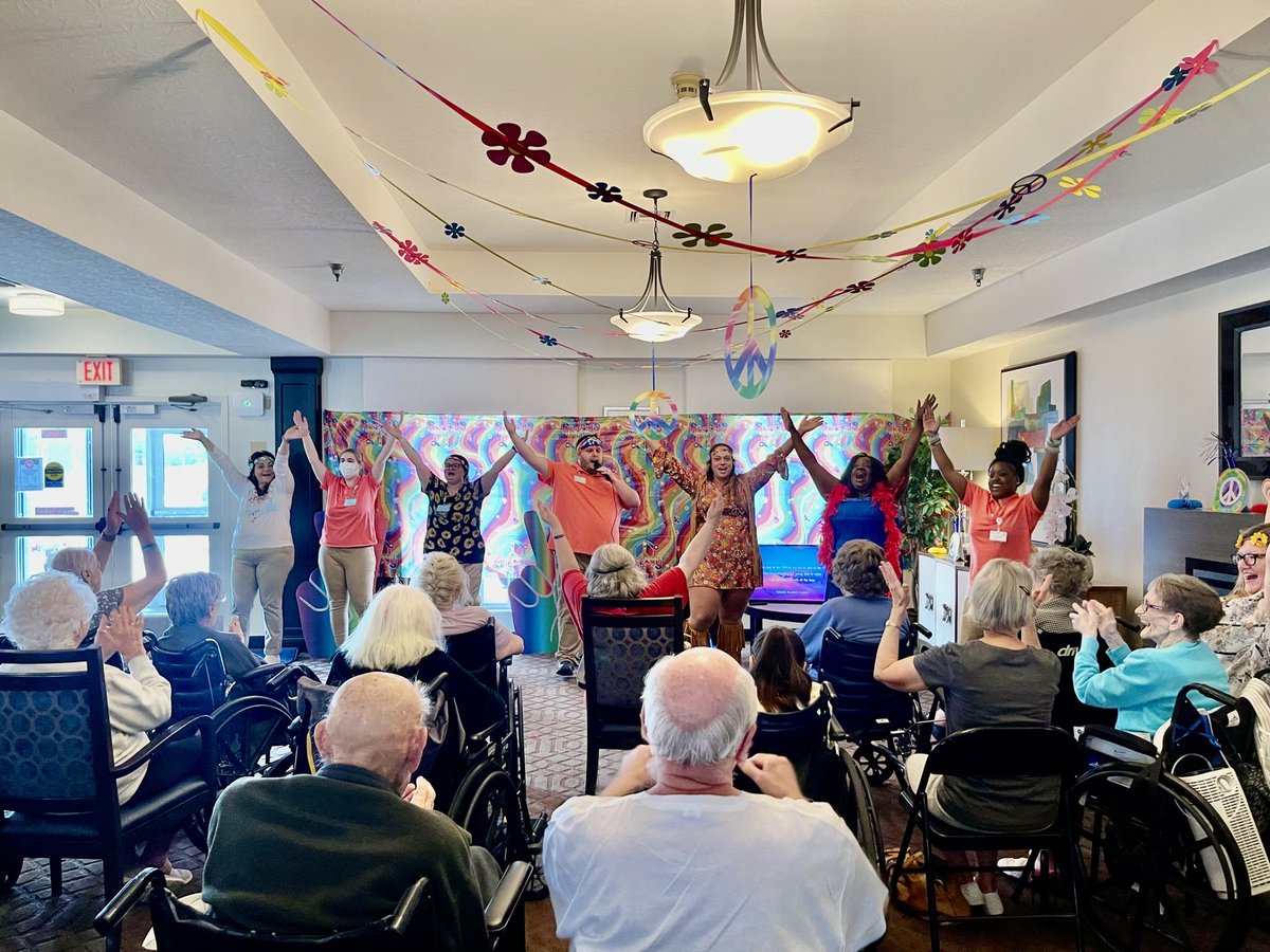 WoodBridgeHC's tweet image. Our Customer Satisfaction Survey comes out this week! Here are reasons WoodBridge Life Enrichment deserves a 5! 
#whyitrilogy #CSS #fallCSS