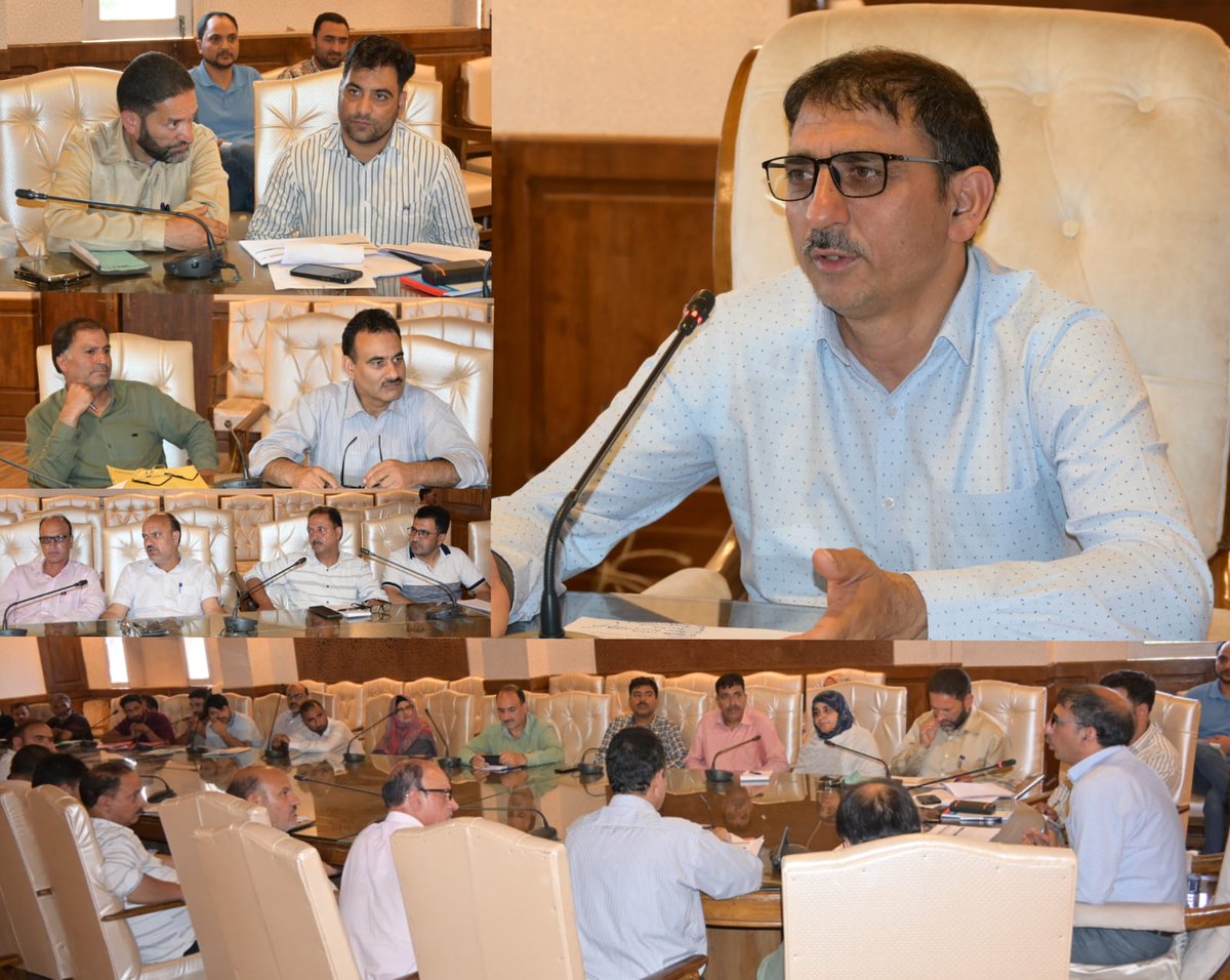 ADDC Kulgam Showkat Ahmad Rather chaired a meeting of officers & reviewed arrangements for smooth conduct of Ayushman Bhava campaign.