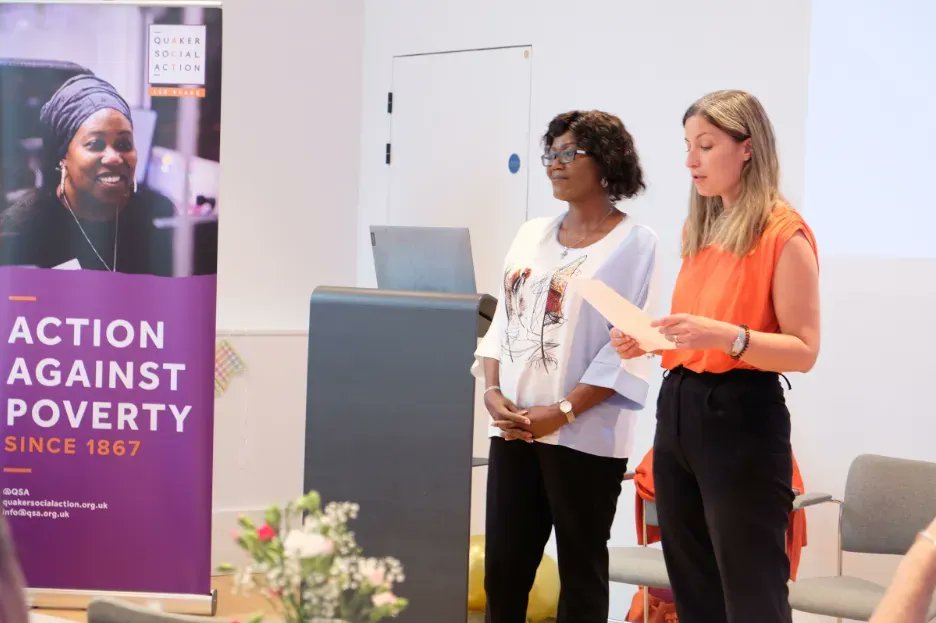 QSA's tweet image. 🏠 🎇 Wrapping up the 7 year journey of Move On Up at the Museum of Home! In collaboration with Commonweal Housing, we've empowered young adult carers towards independence. Cheers to our tenants, especially "Tim", &amp;amp; kudos to co-managers Elizabeth &amp;amp; Lois! 🚀  #moveonup #qsa