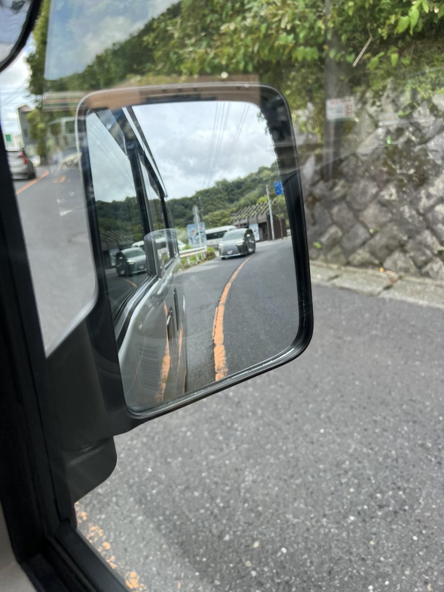 なつかり tweet media
