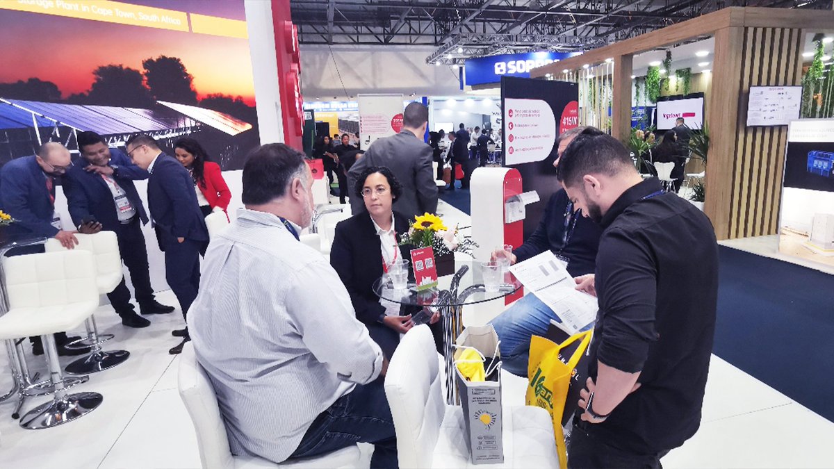 Seraphim_Energy's tweet photo. Our first day in #InterSolarSouthAmerica was a great success! We are thrilled to share these pictures with you all!🙌

#Seraphimenergy #exhibition #TOPCon #solar #module #Brazil https://t.co/iXGNj0pRLG