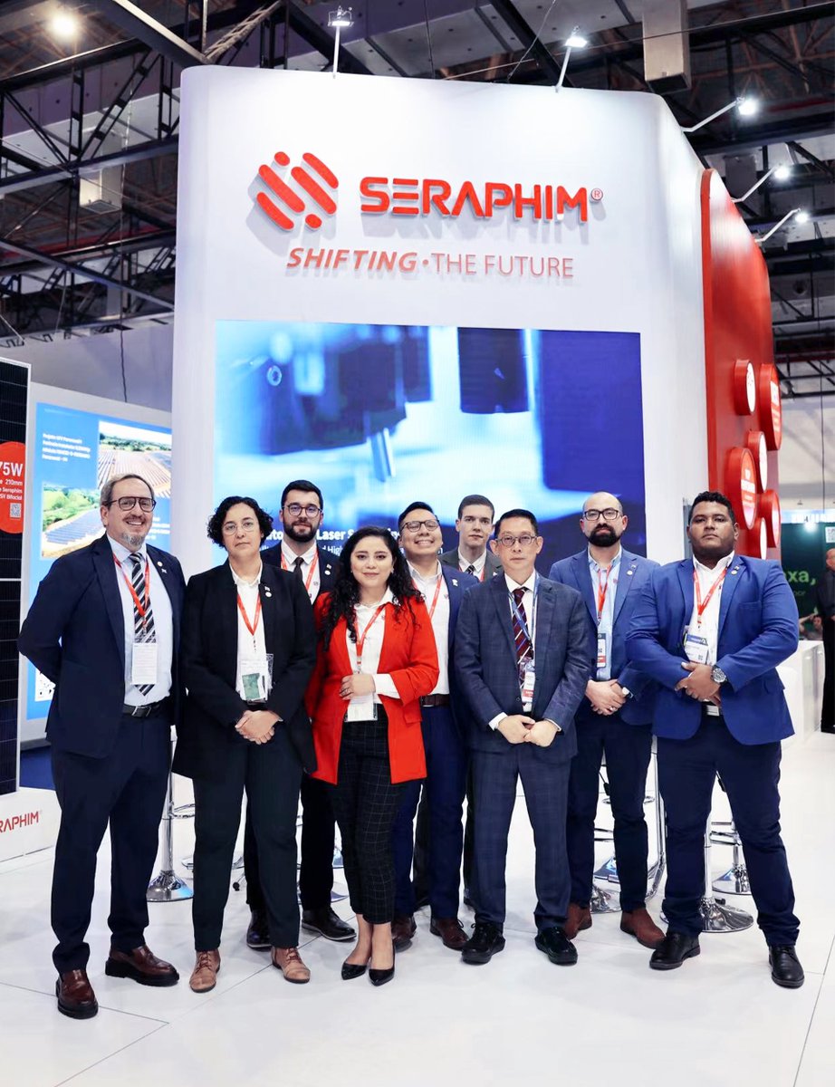 Seraphim_Energy's tweet photo. Our first day in #InterSolarSouthAmerica was a great success! We are thrilled to share these pictures with you all!🙌

#Seraphimenergy #exhibition #TOPCon #solar #module #Brazil https://t.co/iXGNj0pRLG