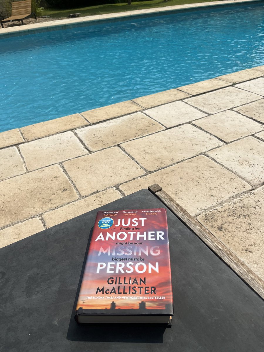 cathgladstone's tweet photo. I had the pleasure of reading JAMP on holiday @GillianMAuthor and I urge all writers &amp; fans of psychological thriller to read it. It’s a total masterclass in character AND plot. Loved it 😍 #CrimeFiction #crimewriters #amreading https://t.co/977uXDnYbn