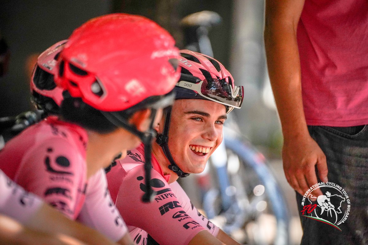 The penultimate stage in 🇧🇬 kicks off soon and once again we look back at the highlights yesterday with our man Marc out in front while Luca, Toby, Yusuke, Tyler and of course Felix all played their parts to perfection. Lets ramp it up boys - you got this! 📷#TourofBulgaria