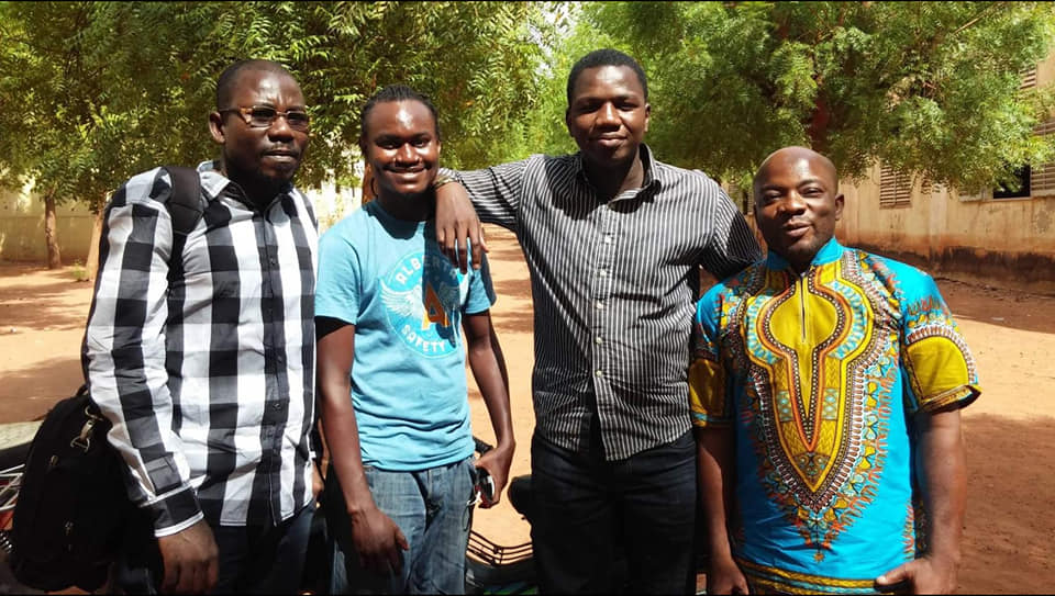 amkulel's tweet photo. SOUVENIR - 30 Avril 2016 : 1er blog camp de la communauté des blogueurs du Mali - "Doniblog". J'avais eu le plaisir de présenter le premier session de formation sur : création, management et référencement d'un blog sur Wordpress https://t.co/xfuBcsqUDo