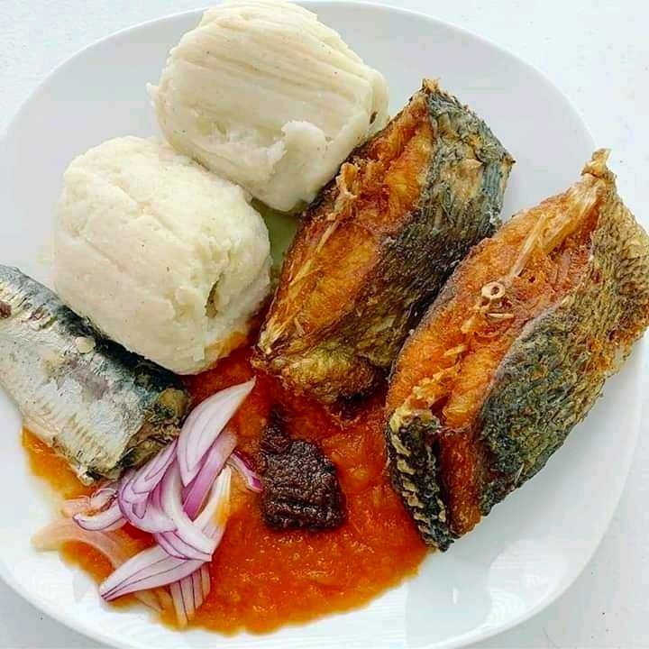 bouf_e's tweet photo. A ce qu'il paraît, le plat de Khôm fait dormir, est ce que c'est vrai ? 

si c'est vrai, préparez-vous à passer une journée incroyablement paisible aujourd'hui 

Commande dès maintenant : 👇
Lien de commande disponible dans la bio

#MercrediGourmand #eBouf https://t.co/0Xw4ZRdqPM