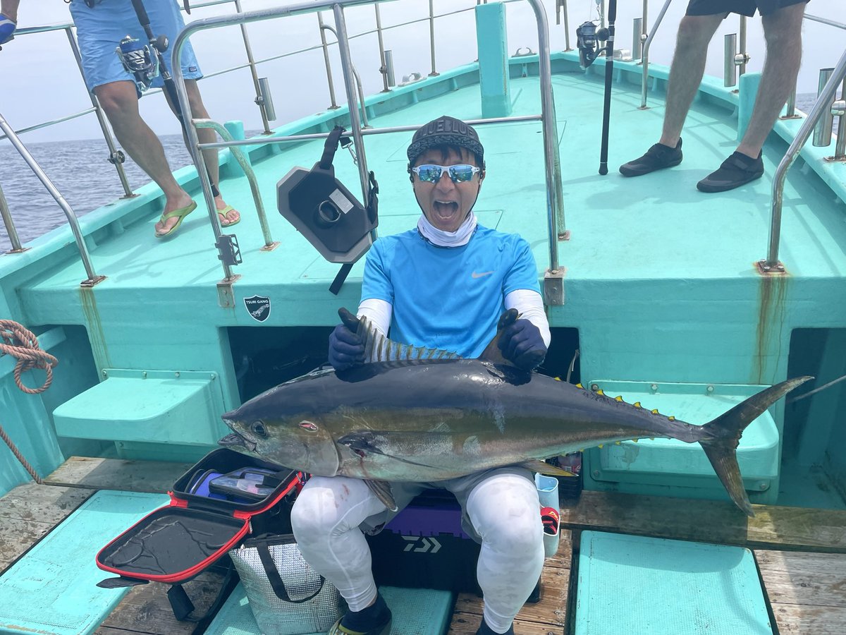 🎁プレゼント企画🎁

動画内でキハダマグロがヒットしたルアー（新品）を抽選で1名様にプレゼント🎁

Ryomaさん念願のキハダマグロ釣り上げた youtu.be/VlGLWx3wcBI?si… <a href="/YouTube/">YouTube</a>より

応募条件はフォローと引用リツイート

応募は9月10日まで
抽選後DMでやり取り出来る人に限ります。

応募待ってます