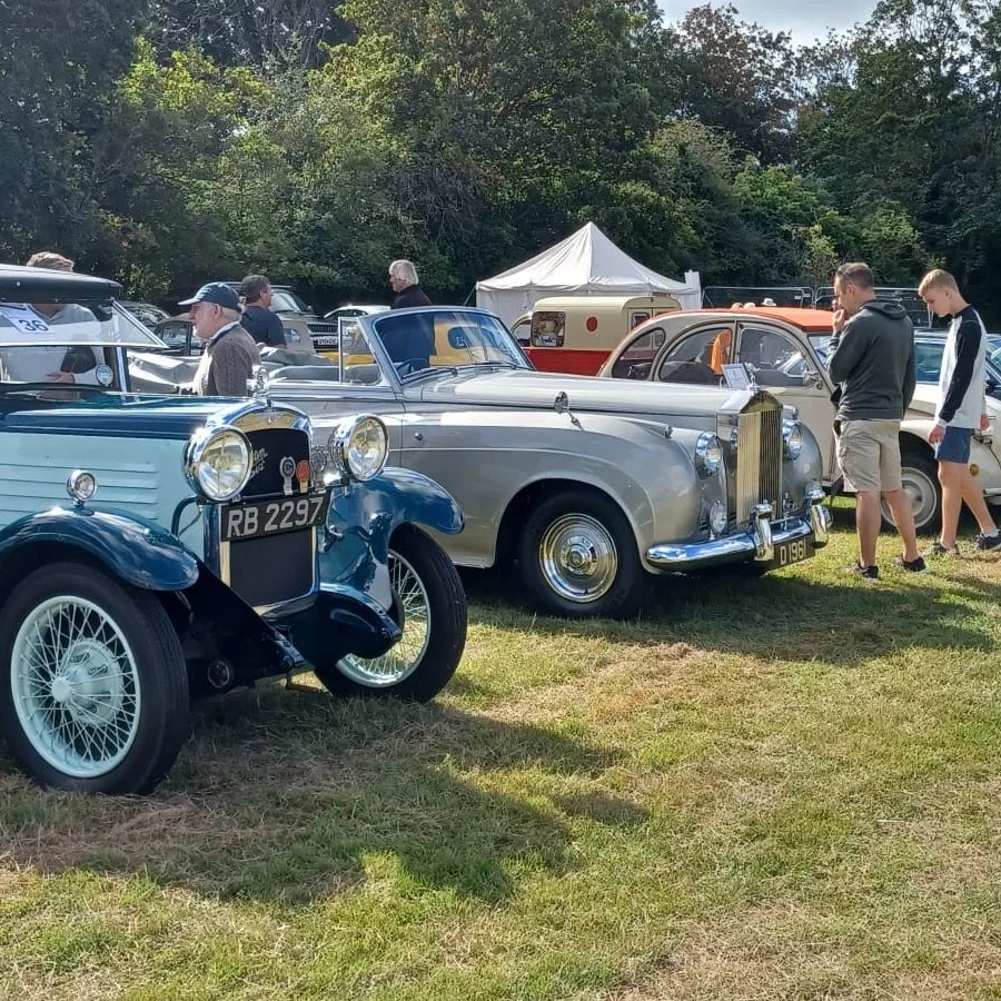 Thank you to everyone who came with their classic and vintage vehicles
We hope you enjoyed the show

#eghamroyalshow #Egham #surreyshow #vintagevehicles #classiccars