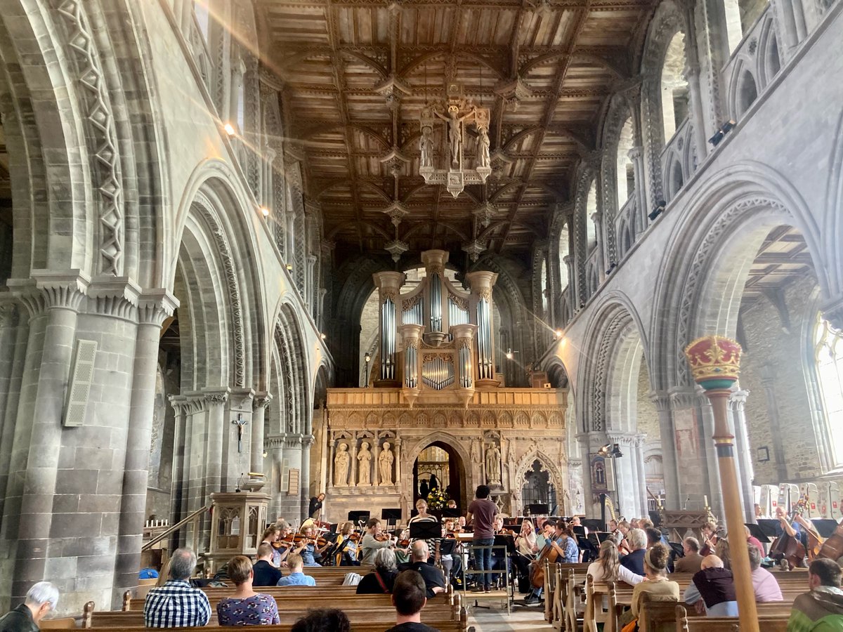 WelshNatOpera's tweet photo. After last week, we can confirm that there’s nothing better than a #WNOorchestra concert🎻
Congratulations to @ElizAthertonSop and our sublime Orchestra on two heavenly performances as part of @FishguardMusic 2023 last week!
Next stop? #CardiffClassical👉https://t.co/ZvqOAMBEQe https://t.co/uIo6cPfXO2