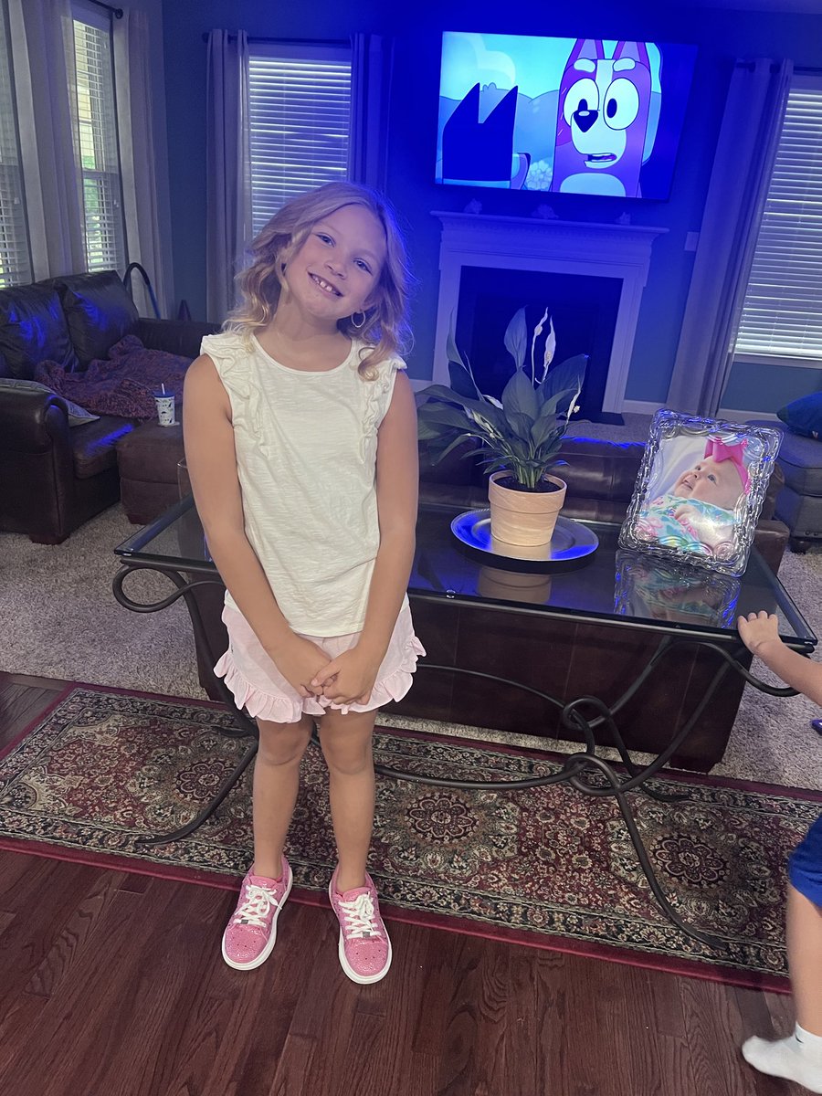 Happy 8th Birthday to 👸 Kali!