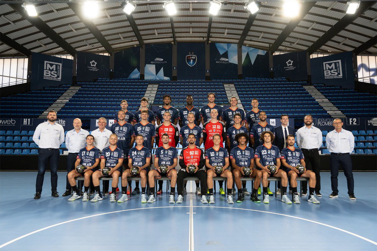 [#GameDay] 🤾🏻‍♂️

🏆 1/16e de Finale #CoupeDeFrance <a href="/ffhandball/">FFHandball</a> 

<a href="/JSCherbourg/">JS Cherbourg Manche HB</a> 
🆚
<a href="/mhbofficiel/">Montpellier Handball</a> 🔵⚪️

📅 mercredi 30 août
⌚️ 20:30

📍Complexe Jean Jaurès, Cherbourg

Match à suivre ⬇️
Live Scoring MHB