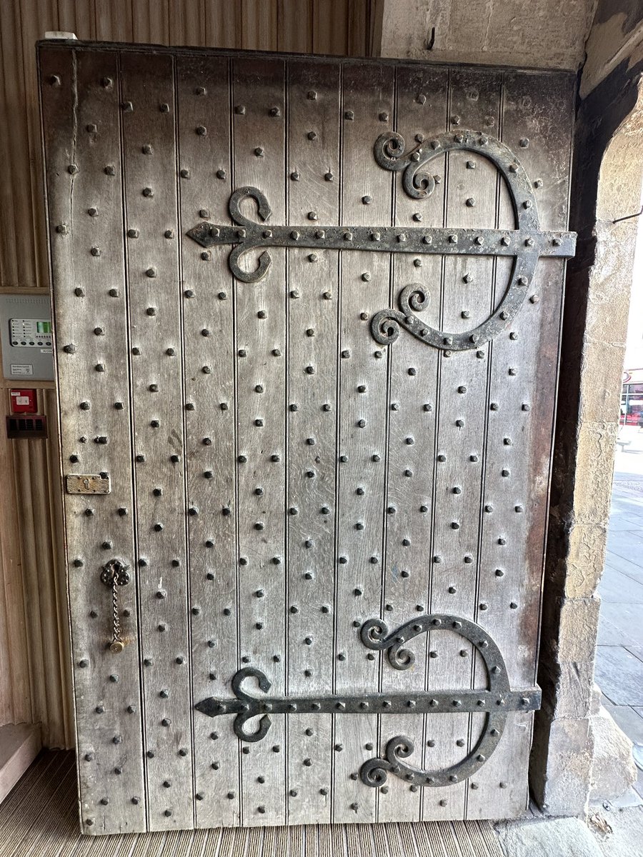 Cazlar123's tweet photo. Nice oak studded door in St Mary de Crypt  church Gloucester 
#Woodensday https://t.co/SHH5wyHC8i