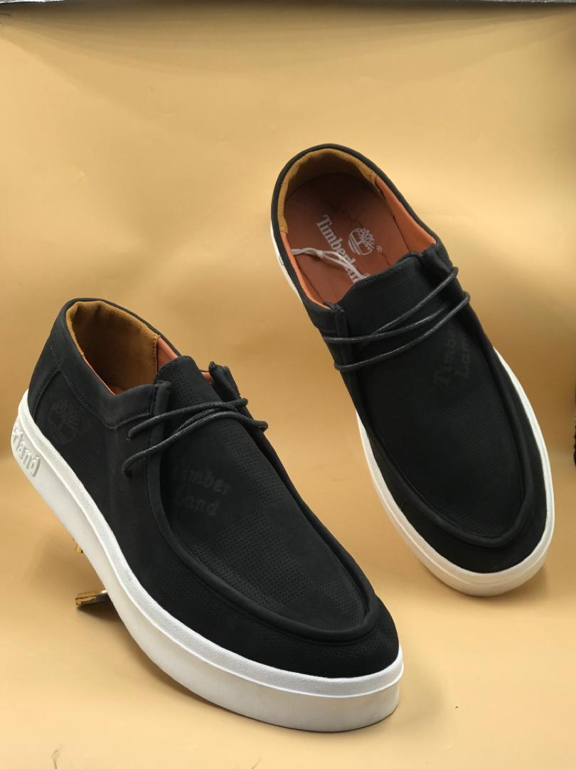 ChristallServ's tweet photo. TIMBERLAND luxury stock converse 
Price: #20,000
Size: 40-46

To order: https://t.co/ge8dHXeehE

Timberland. Viral. https://t.co/pSlz8JbCVj