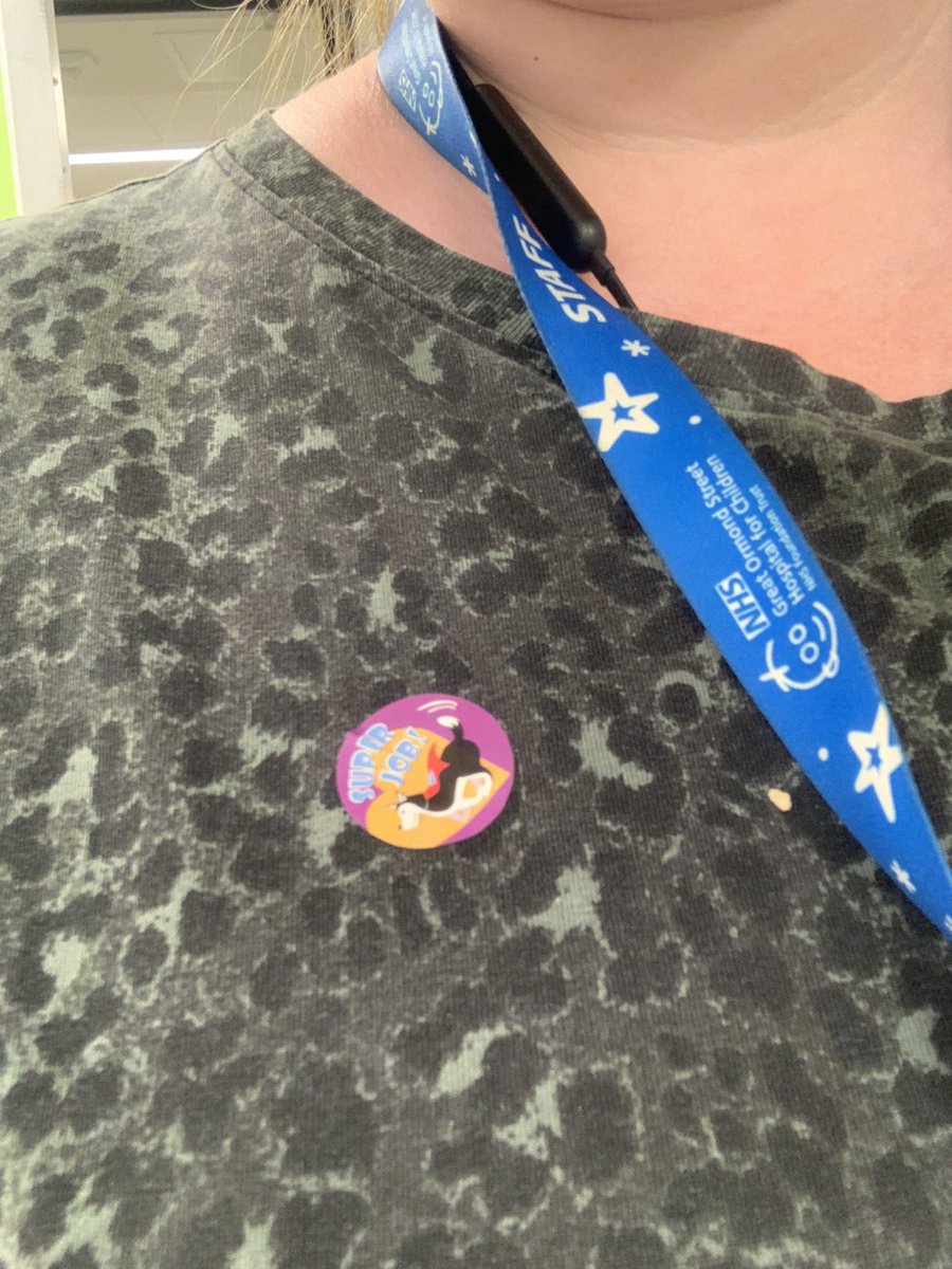 HHICProject's tweet image. When a participant @GoshSight gives you a sticker for doing a good job. The best feedback! #paedsrocks #researchrocks