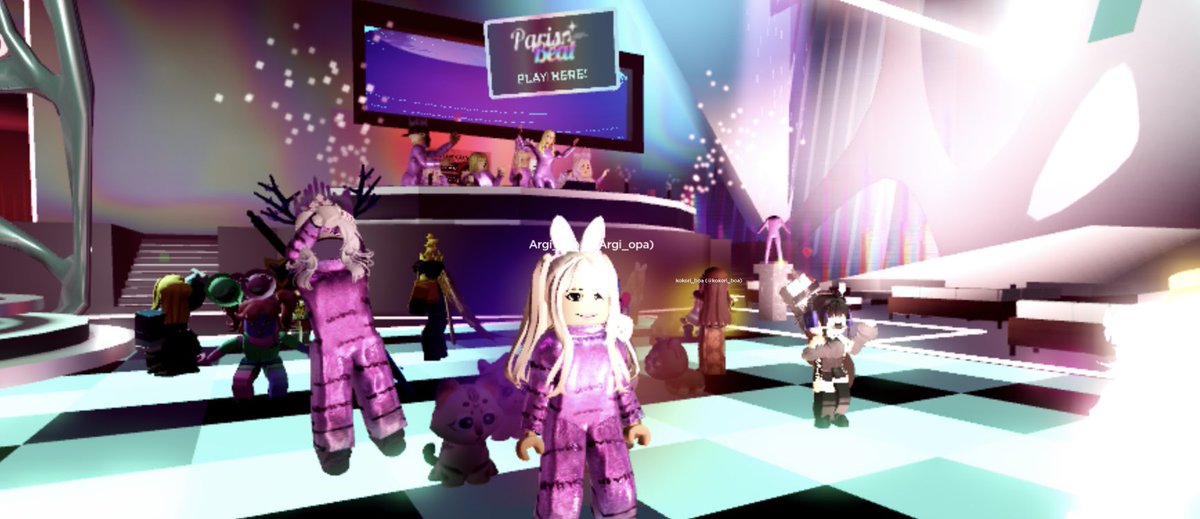 chainqueenverse's tweet image. Having a blast at the 11:11 club in my favorite outfit: Pink 🩷Sliving✨ bodysuit, white and pink bunny ears. Exploring the #Slivingland world by @ParisHilton in @Roblox . 🎉💖 #Metaverse #RobloxAdventures #ParisHilton #digitalfashion #robloxgame #robloxavatar #robloxavatar