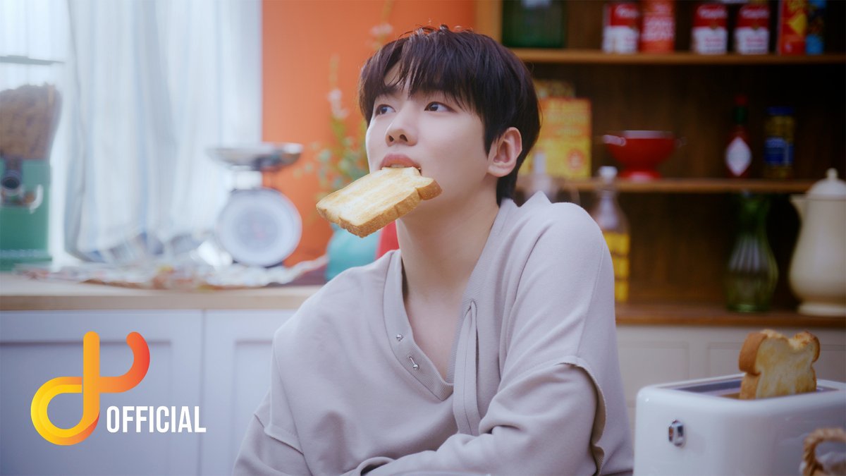dkz_dy's tweet photo. JAECHAN 1st Mini Album 【JCFACTORY】

🎞 CONCEPT FILM - VIOLET ver.
https://t.co/4hhHXwizhR

🎶 2023.09.06 18:00 (KST)

#재찬 #JAECHAN
#JCFACTORY https://t.co/mwSg6J0YOF
