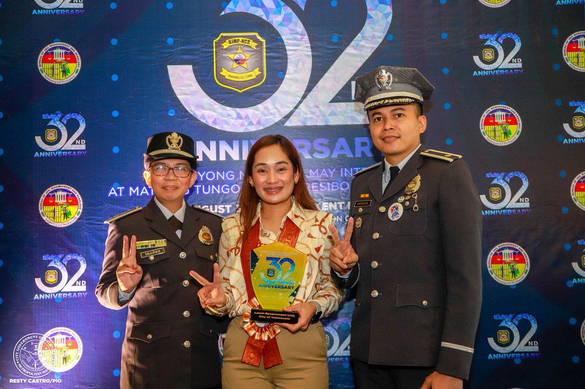 valenzuelacity's tweet photo. LOOK: The City Government of Valenzuela received a special award during the 32nd Anniversary of the Bureau of Jail Management and Penology - NCR today, August 30, 2023, at the Luxent Hotel. 

Good job, #PamilyangValenzuelano! https://t.co/wPIBkLPFUg