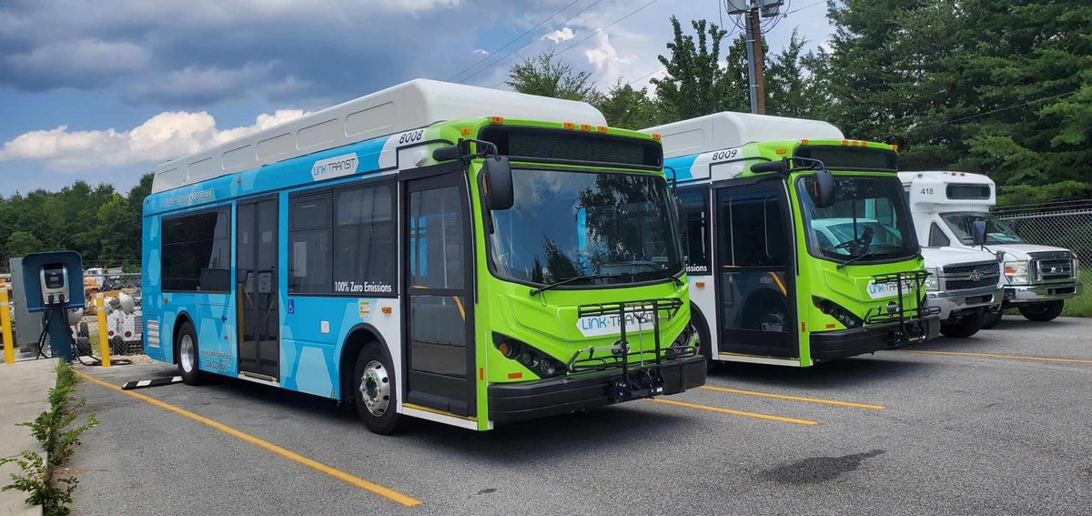 a2bGlobalMedia's tweet photo. The City of Burlington in North Carolina has taken delivery of two @BYDCompany | RIDE electric buses to operate as part of its Link Transit Fleet.

Read more here: https://t.co/BwQqqJq8sF 

#Bus #Transport #BYD #RIDE #ElectricBuses #BusFleets https://t.co/TktIF79sLY