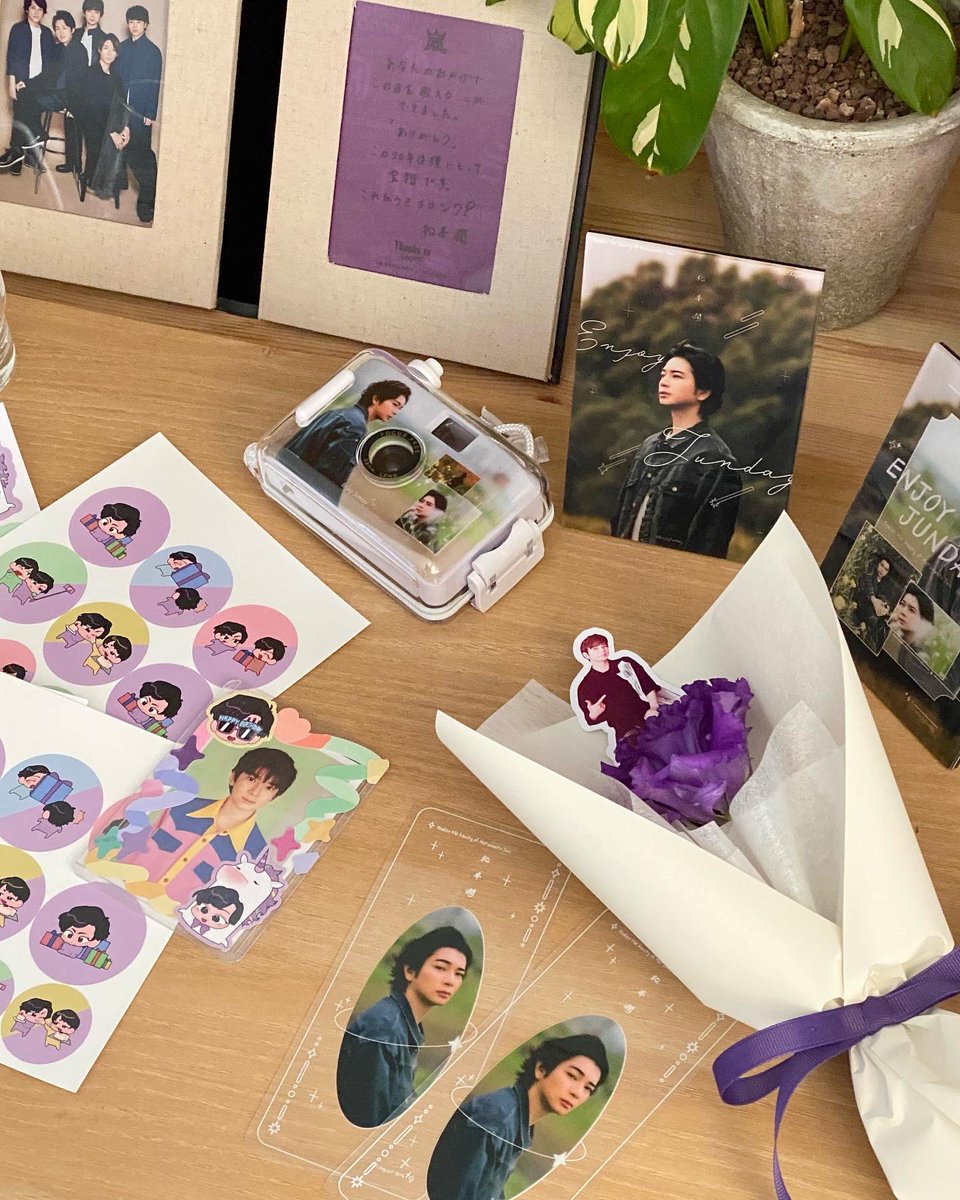 johaflower_'s tweet photo. 8/30(수)

진보라 리시안셔스로 준비해드린 마츠모토 쥰의 생일 이벤트💜

#마츠모토쥰 #아라시 #40번째_보랏빛_여름 #꽃보다_마츠쥰
.
.

#조하생일이벤트
#조하플라워
#홍대꽃집 https://t.co/by2e82oeka