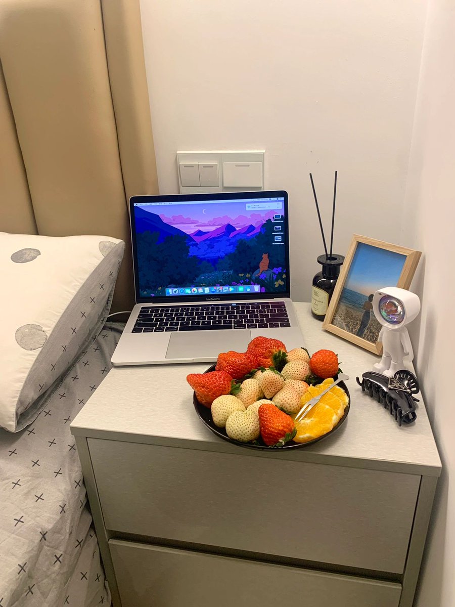 alerixel's tweet image. Continue to work in the evening and treat yourself with fresh fruit