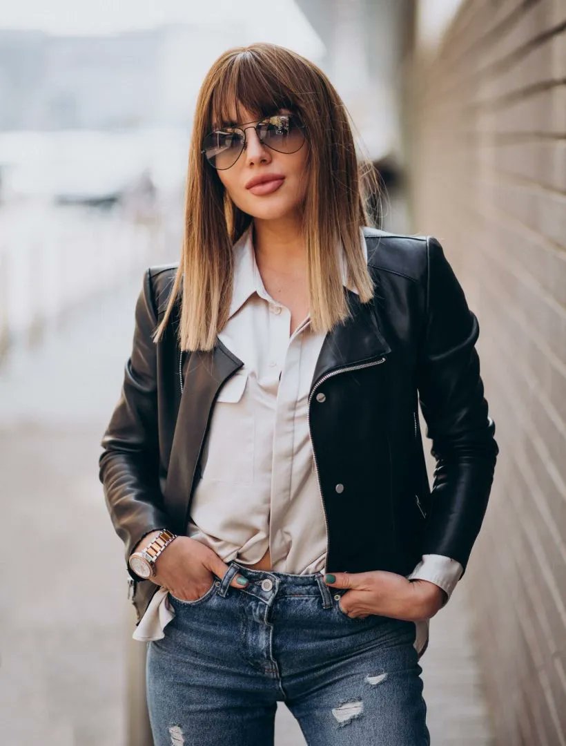 _Olivia_Seaton's tweet image. Turn ideas into real products with #Appareify! As your trusted B2B custom clothing manufacturer, we guarantee premium quality jackets tailored to fit your brand's style. Click to start creating today! 🧥👕💼 👉 buff.ly/3sguVPh #CustomJackets #B2BFashion