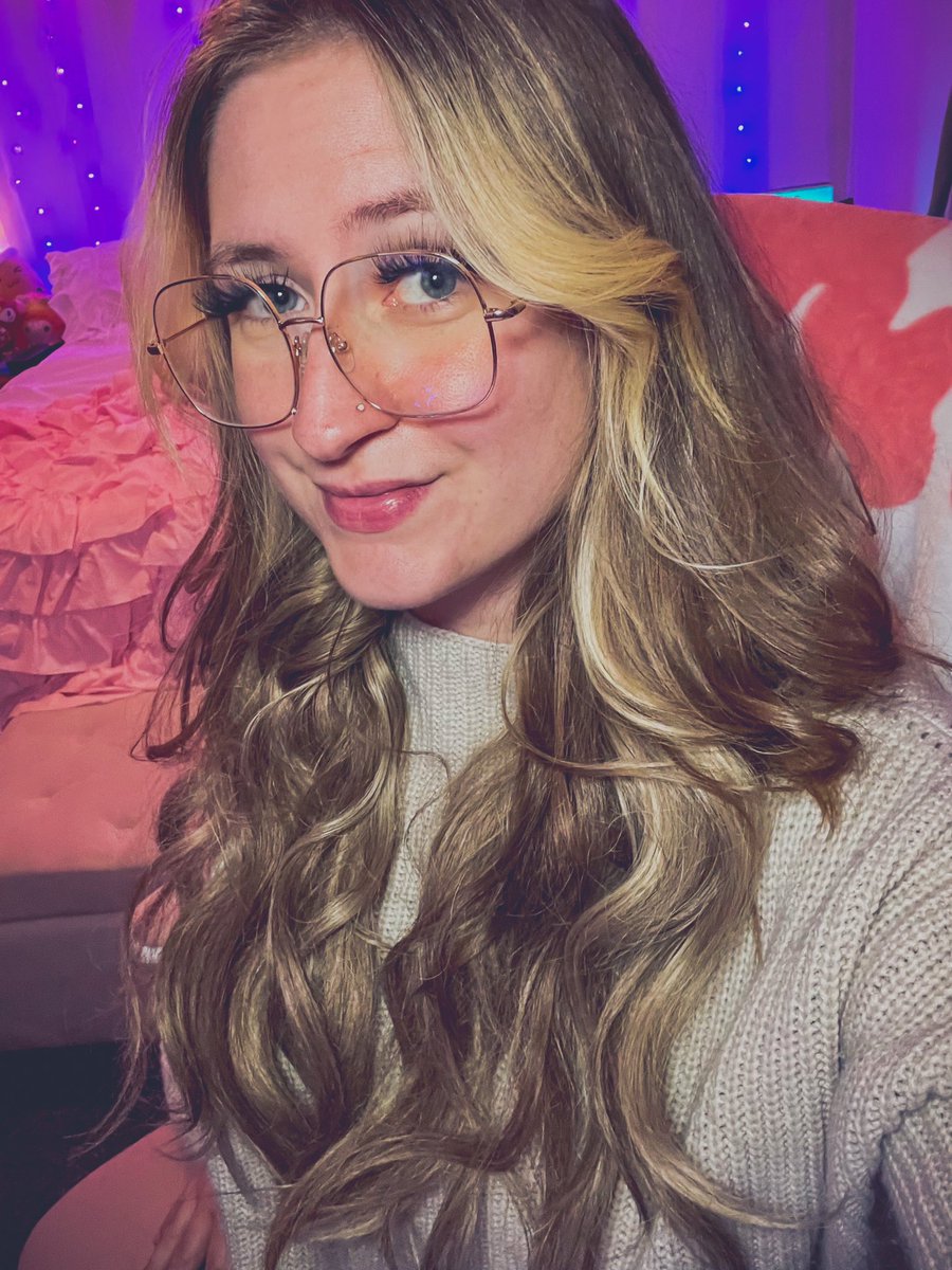 ♡Good morning and happy time zone frens! 🌱☀️~(^з^)~ʜᴇʜ ☁️🌸♡

It’s been a hot minute since my hair was long enough for my extensions and I’m SENT y’all 😭😮‍💨🥹