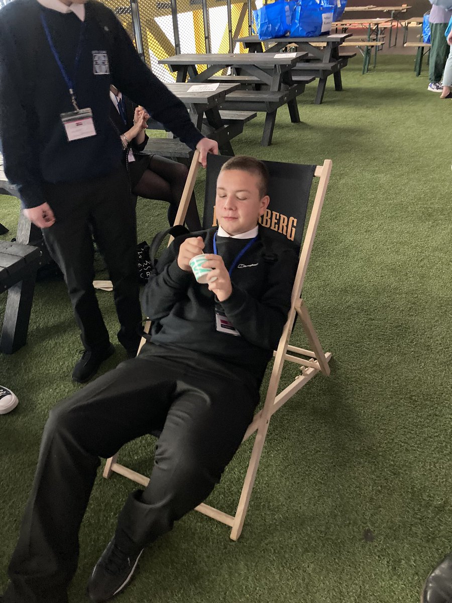 TechNDHS's tweet image. Busy morning, a wee rest during lunch! @teentechfest @teentechevent