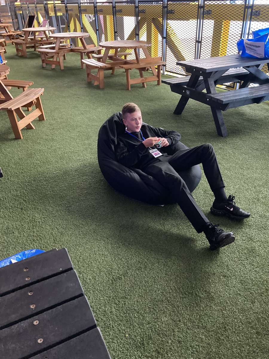 TechNDHS's tweet image. Busy morning, a wee rest during lunch! @teentechfest @teentechevent