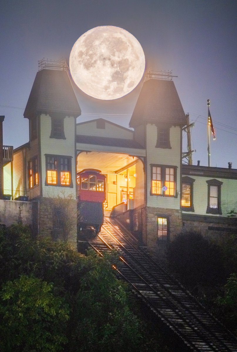 What a morning. Got up at 2:45 to make it into #Pittsburgh a little after 3:00. I had three shots I wanted to capture of the moon, and this was the first, with the near full moon framed perfectly over the Duquesne Incline. One of my favorite lunar compositions, hands down.