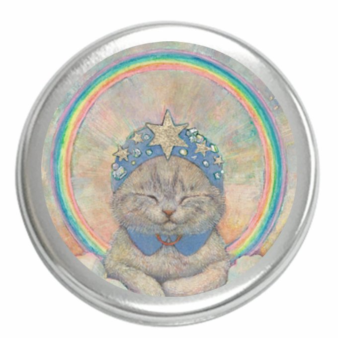 通販のお知らせ安心の見守り猫ちゃんが缶ケースになります!12月の個展に連れていく予定です。 