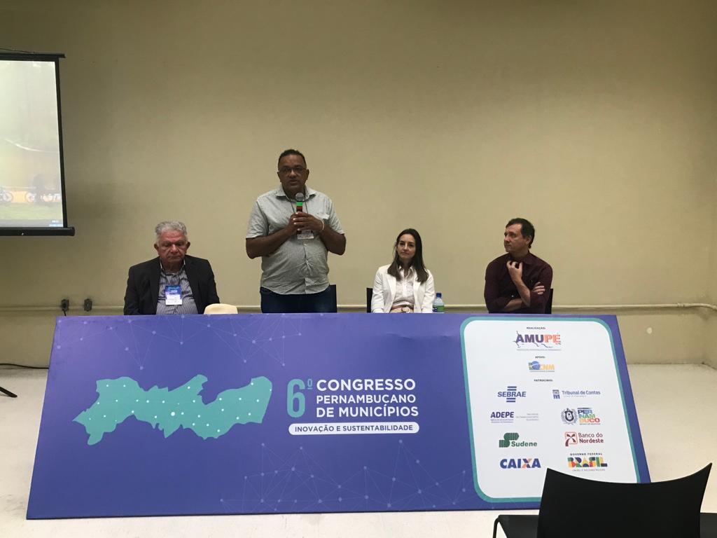 portalcnm's tweet photo. Congresso Pernambucano de #Municípios da @amupeoficial promove painel sobre consórcios públicos e o desenvolvimento territorial. https://t.co/LxYdFDO0pM https://t.co/g19rZbHSaU