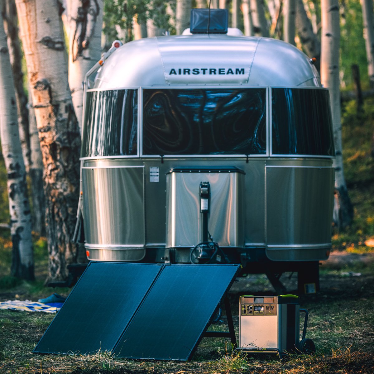GoalZero's tweet image. A solar generator gives you access to clean, reliable, and renewable energy wherever you go. Take advantage of our Labor Day Sale to save over $1,250 on a solar generator. 

SHOP NOW: cur.lt/alhqkbew6

#poweredbyGoalZero #LaborDaySale #Sale #solargenerators