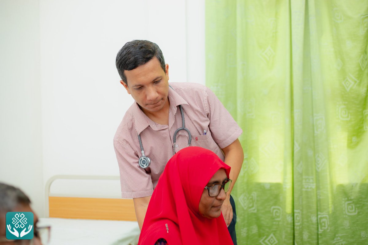 KRHmv's tweet photo. Neykurendhoo Outreach Trip 🚤🩺
30th Aug 2023

A total of 38 specialist consultancies were provided between Paediatrician Dr. Mohamed Faisal and Physician Dr. Zwe. The KRH nursing team conducted inspections and provided recommendations in their field of expertise. 

@NEYKURENDHOO_HC 
@hdhNeykurendhoo 
@MoHmv 
@governmentmv 
@presidencymv